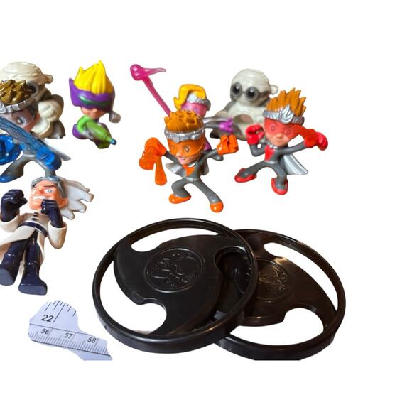 Ninja Kidz Lot Of Figures 12 Pieces Mummy Disc Girl Boy - Picture 7 of 9